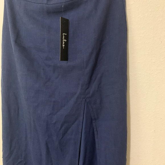 Lulu’s navy ankle skirt - Picture 2 of 5